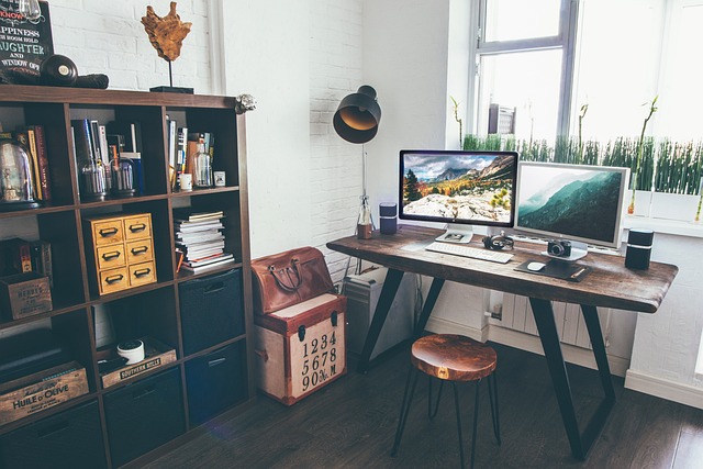 1759660131615071.jpg computer-2562651_640.jpg